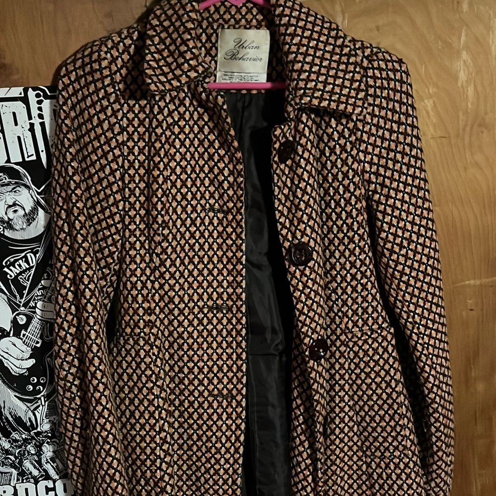 Gently used trench